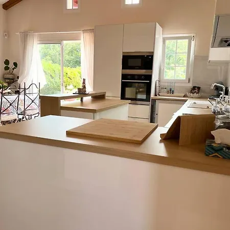 1Km Plage, Agreable Maison 6 Pers Classee 3* Hendaye Exterior photo